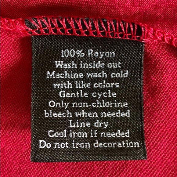 Rock n Republic red studded cold shoulder top - Picture 7 of 7